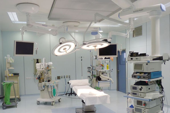 Hospital Viamed Santa Elena - operating theater